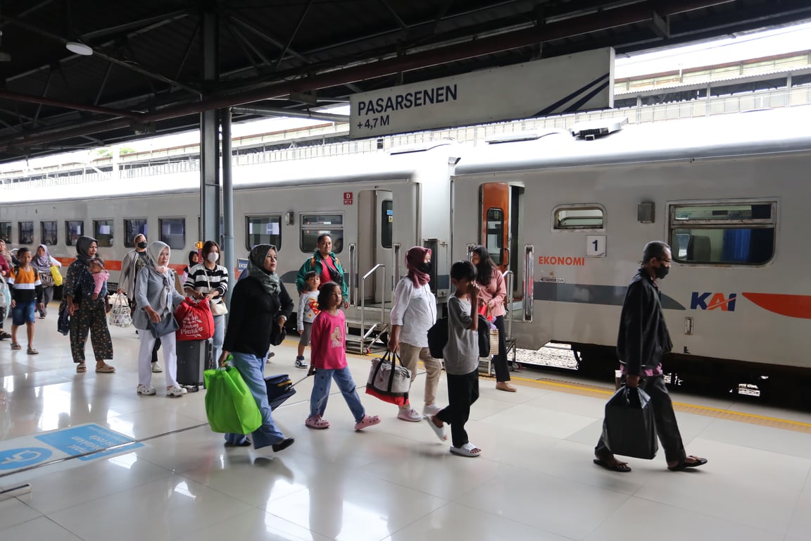 Diskon 30 Persen, KAI Imbau Pelanggan Perhatikan Ketentuan Bagasi dan Pesan Segera Tiket