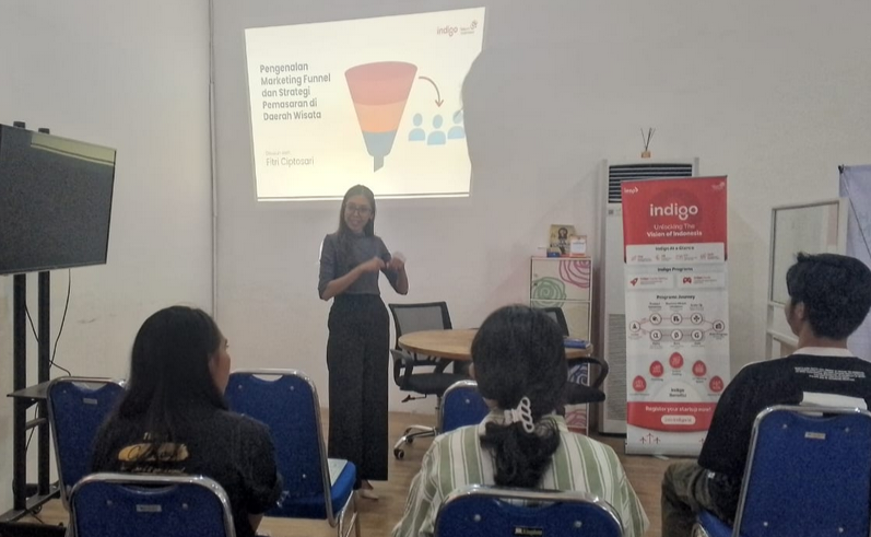 Telkom Indonesia Inisiasi Business Clinic Perkuat UMKM Pariwisata Hadapi Era Digital di Labuhan Bajo