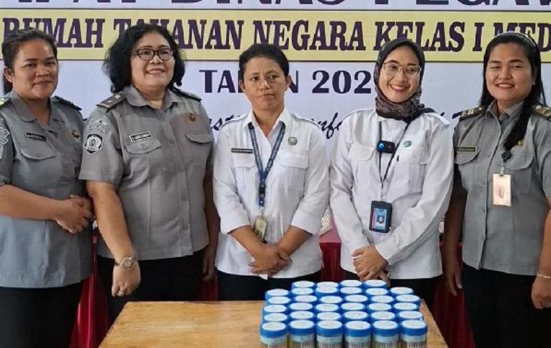 Usai Rapat Dinas, Pegawai Rutan Kelas I Medan Jalani Tes Urine Bersama BNN