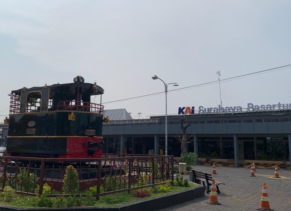 Dekat Stasiun Surabaya Pasar Turi Ada Tak Boleh Dilewatkan, Jelajah Begitu Turun dari Kereta!