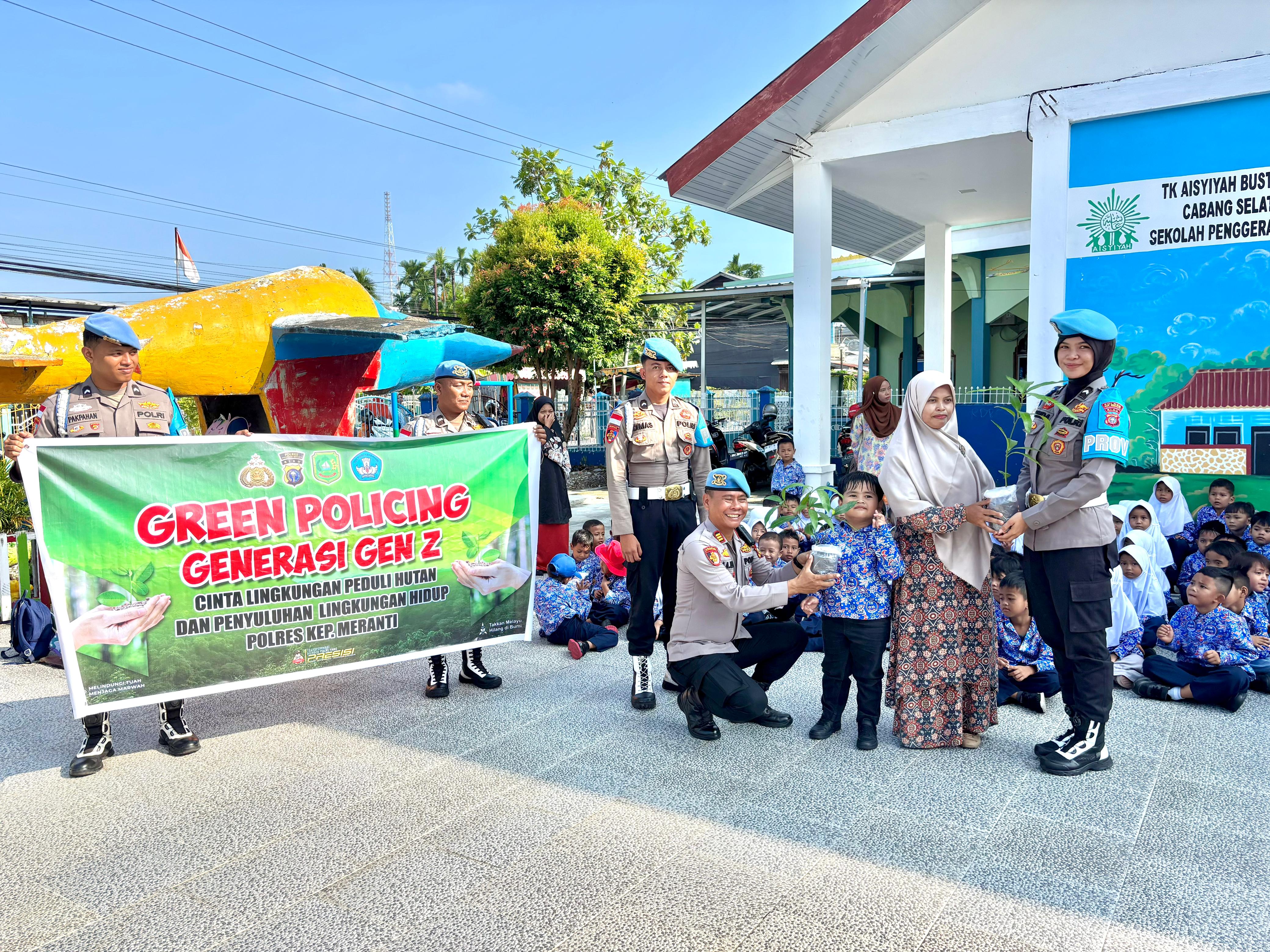 Satintelkam dan Propam Polres Kepulauan Meranti Viralisasikan Green Policing di Tiga Sekolah