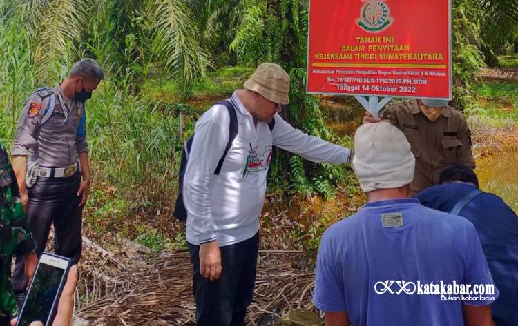 Rp130 Miliar Sawit Diduga Dipanen di Lahan Sitaan Kejati, FKSM Sumut Desak Usut