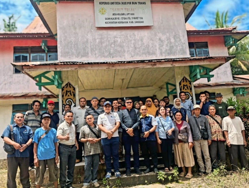 PTPN IV Regional V Perkuat Program PSR Lewat Sosialisasi Bibit Unggul di KUD Sawit Trija
