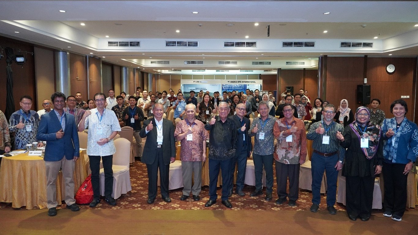 Holding PTPN Dorong Kolaborasi Global, PT RPN Gelar Rubber Week 2025 Technobiz Thailand