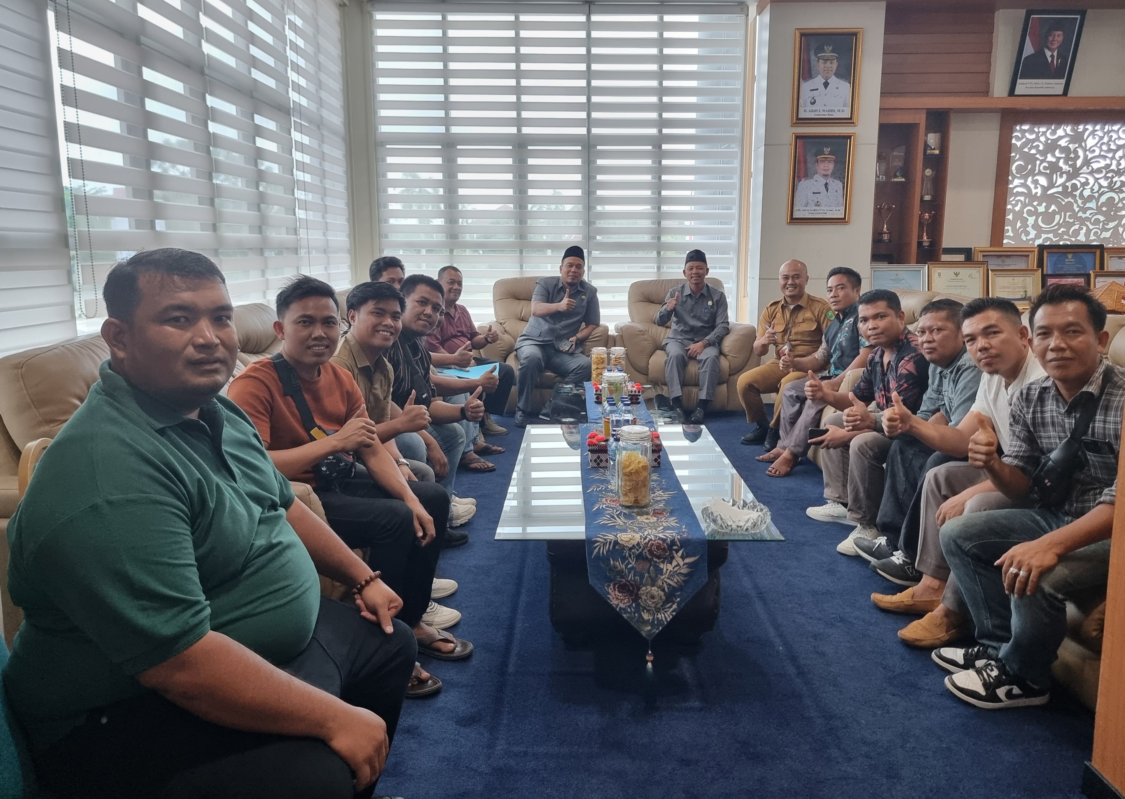 Eks Karyawan PT SKIP Mengadu ke Bupati Inhu, Mereka Bilang Dirumahkan Tanpa Sebab!
