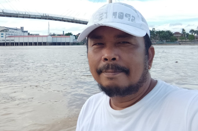 Membaca Ulang Pembelaan Emosional terhadap Al Haris