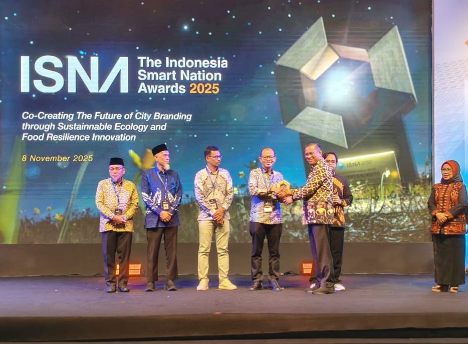 Raih Penghargaan Nasional Spesial Award ISNA 2025, Langkat Cerdas Nyata