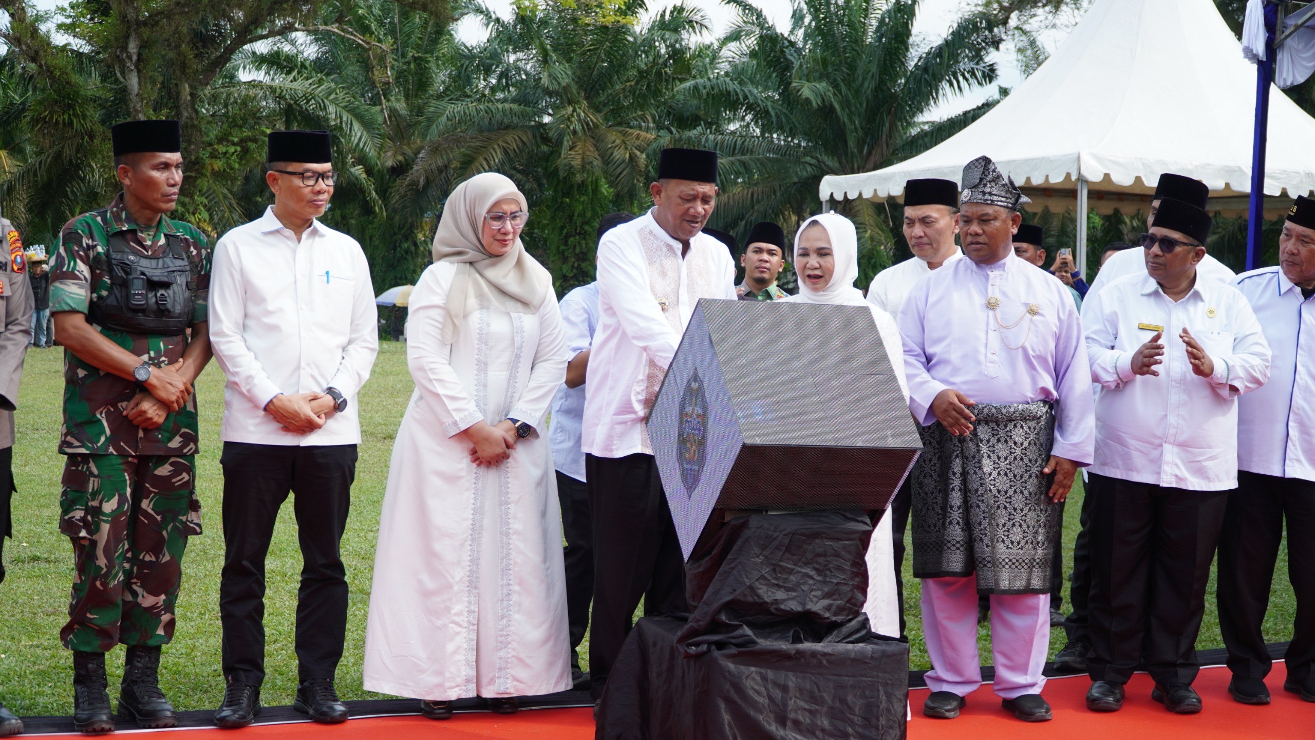 Syah Afandin Buka MTQ ke-58 Langkat, Ajak Generasi Muda Jadikan Al-Qur'an Pedoman Hidup