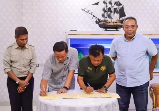 Pemkab Kepulauan Meranti dan Pemko Pekanbaru Teken MoU Kerja Sama Strategis
