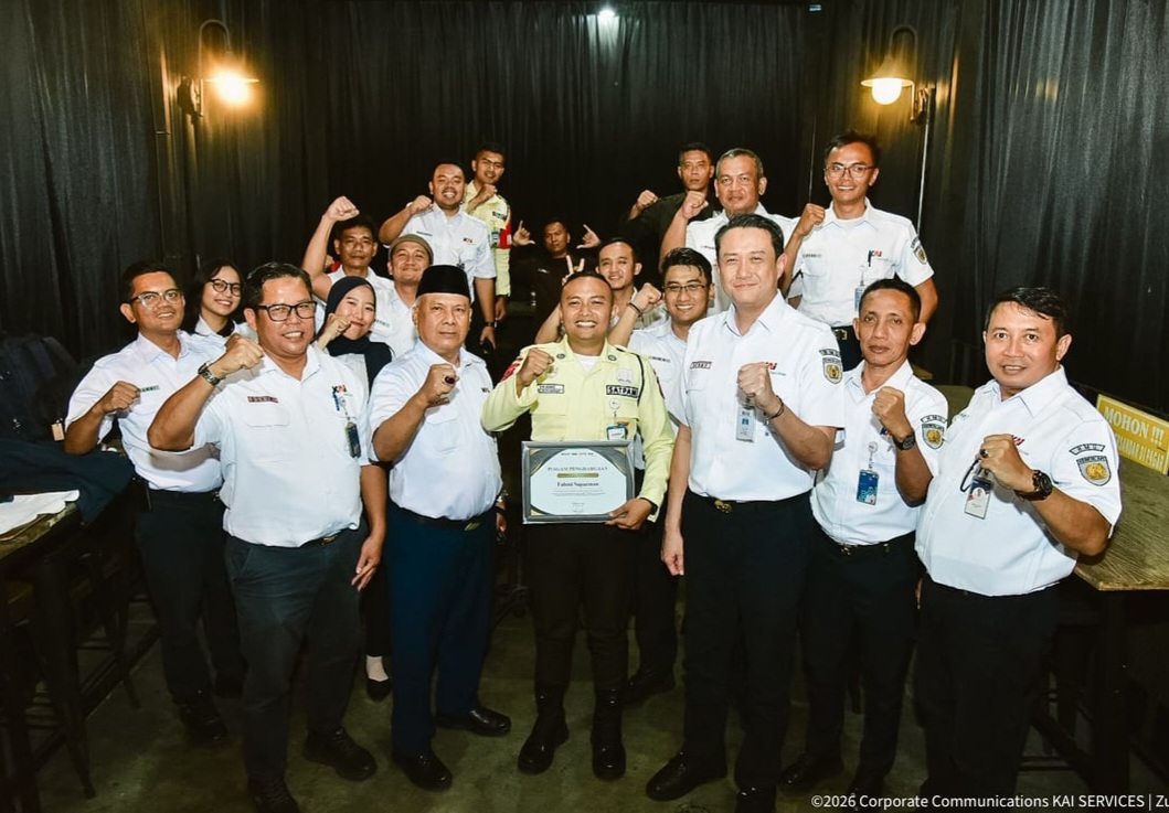 KAI Services Apresiasi Aksi Heroik Petugas Sekurity Selamatkan Anak di Stasiun Cibatu