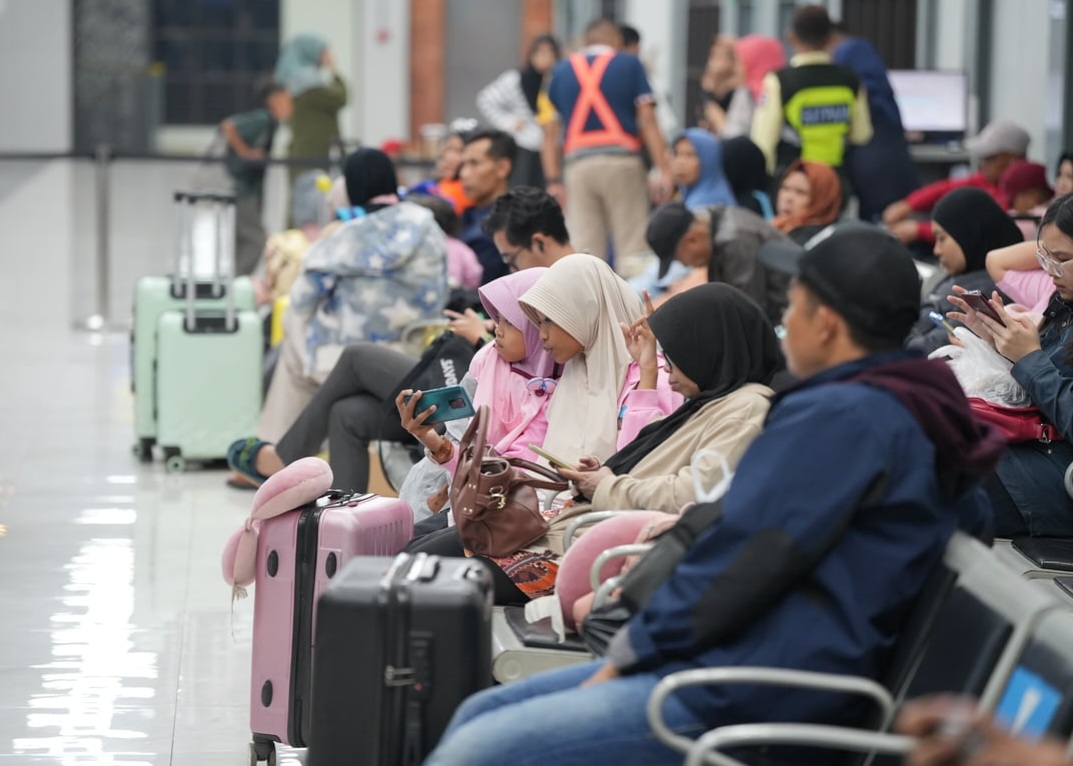 KAI Daop 2 Bandung Layani Lebih 94 Ribu Pelanggan Dua Hari Raya Idul Fitri 1447 H