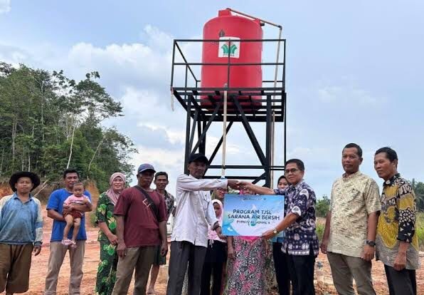 Peringati HAS, Holding PTPN Lewat PalmCo Perluas Akses Air Bersih bagi Masyarakat