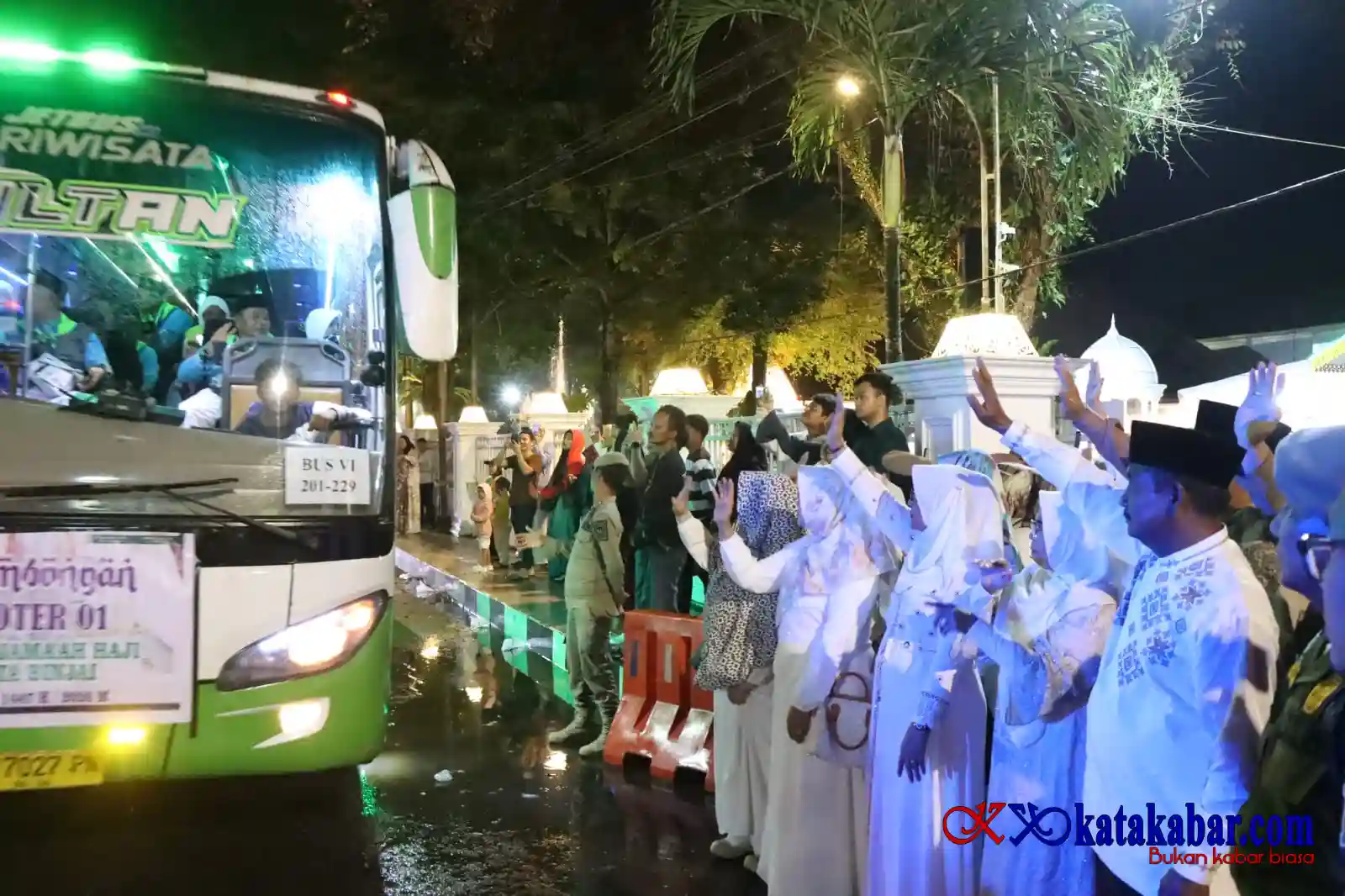 Pemko Binjai Lepas 223 Calon Jemaah Haji 2026, Didominasi Perempuan dan Tergabung Kloter 1