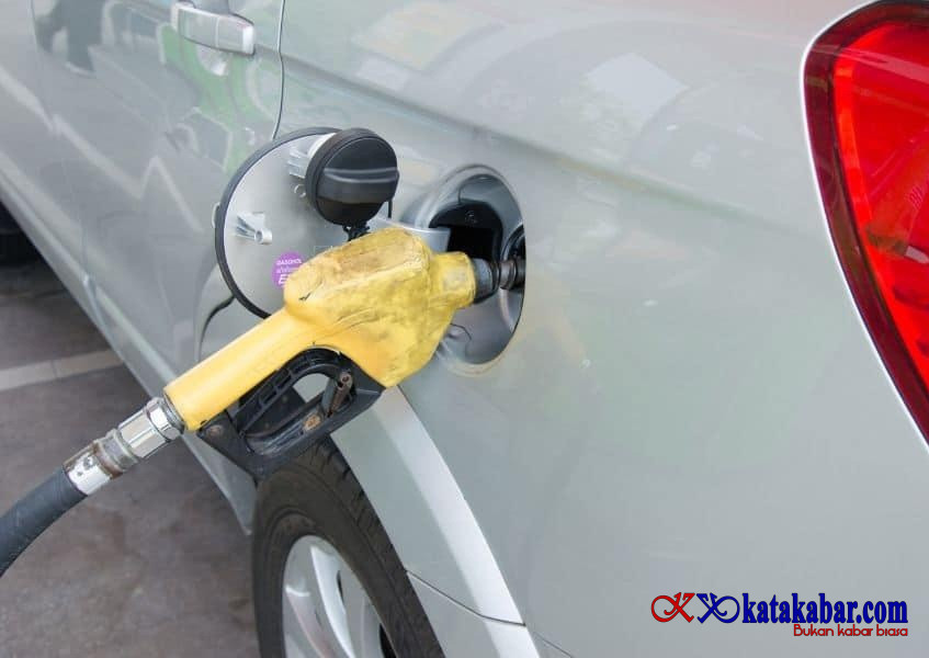 Harga BBM Naik Tekan Biaya Operasional Mobil Mewah, Pemilik Cari Alternatif Likuiditas