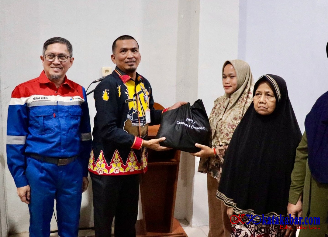 PHR Peduli: 400 Paket Sembako Murah Disalurkan ke Warga Empat Desa di Pinggir