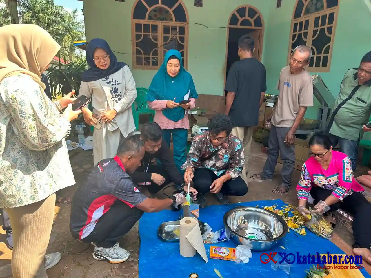 Menganyam Asa dari Manisnya Selai Nanas KTH Bagan Besar Jaya