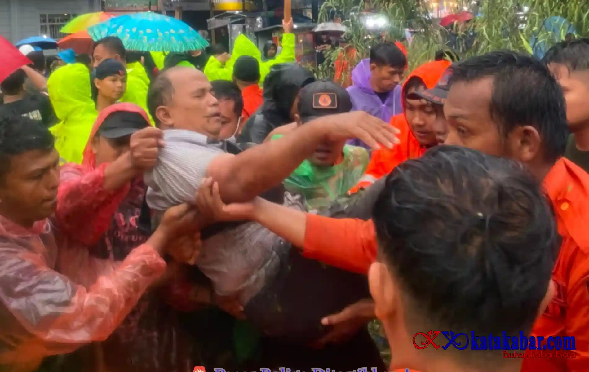 Korban Pohon Tumbang di Binjai Masih Kritis, Jalani Empat Operasi Ortopedi; Sorotan pada Perawatan Pohon Kota