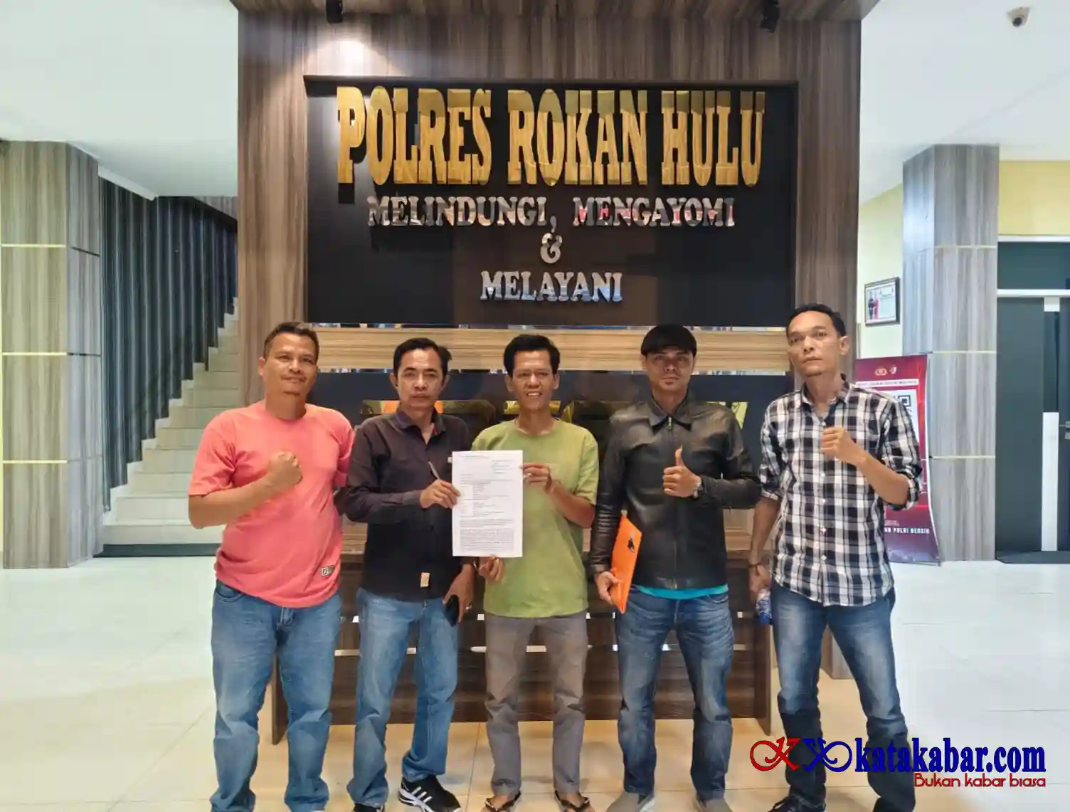 Proyek Rp22,7 Miliar Ditutup Rapat! Wartawan Dihalangi, PJI Rohul Lapor ke Polres