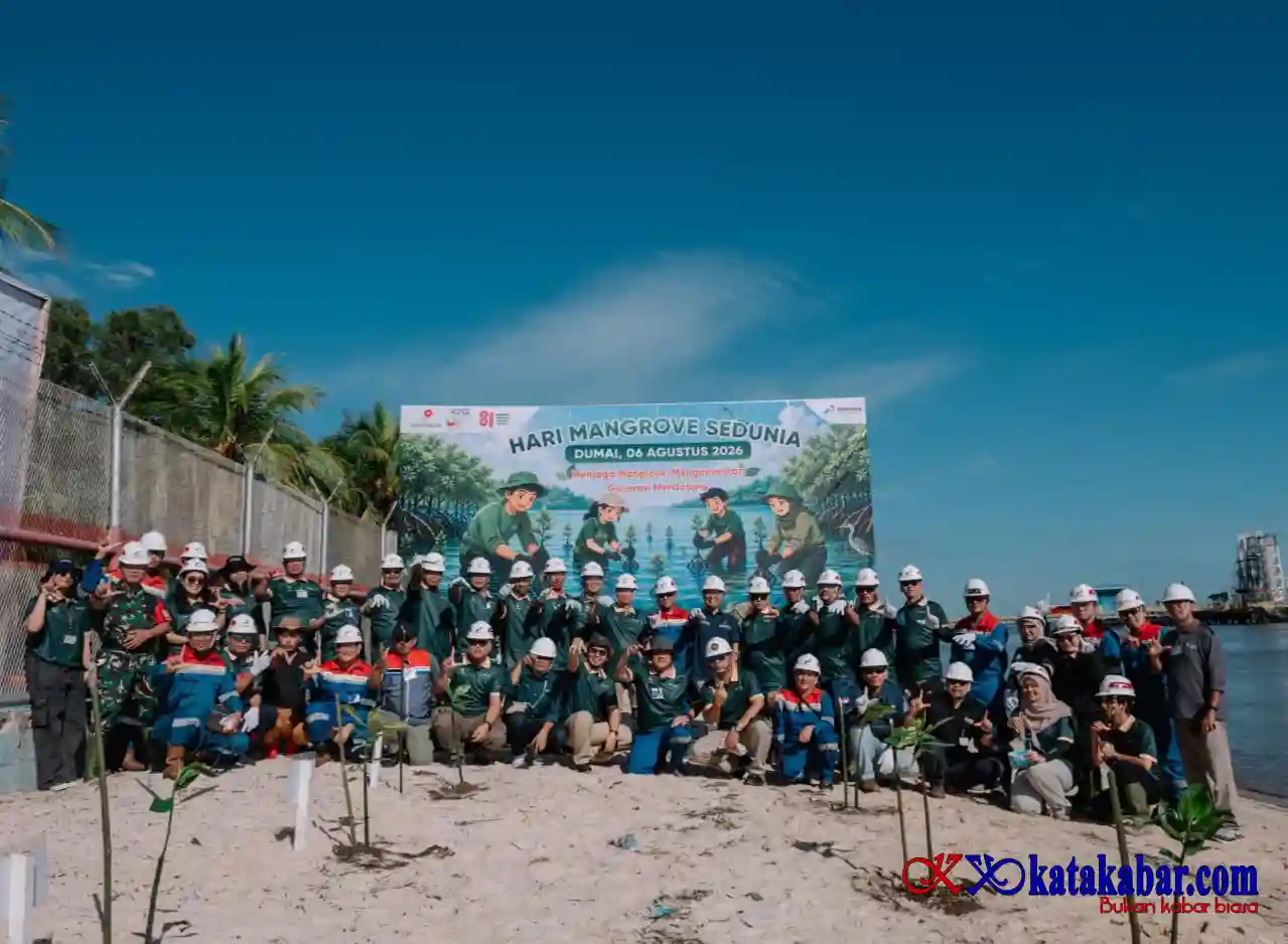 'Menjaga Mangrove, Mengamankan Generasi Mendatang': PHR Tanam 700 Mangrove di Kawasan Marine Dumai