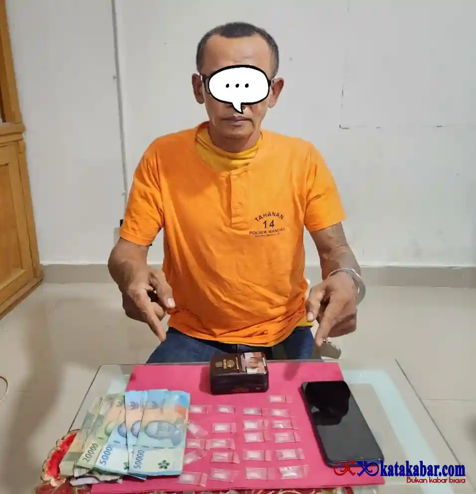 Tim Opsnal Polsek Mandau Garuk Pria Pengangguran Sita 21 Paket Sabu di Jambon