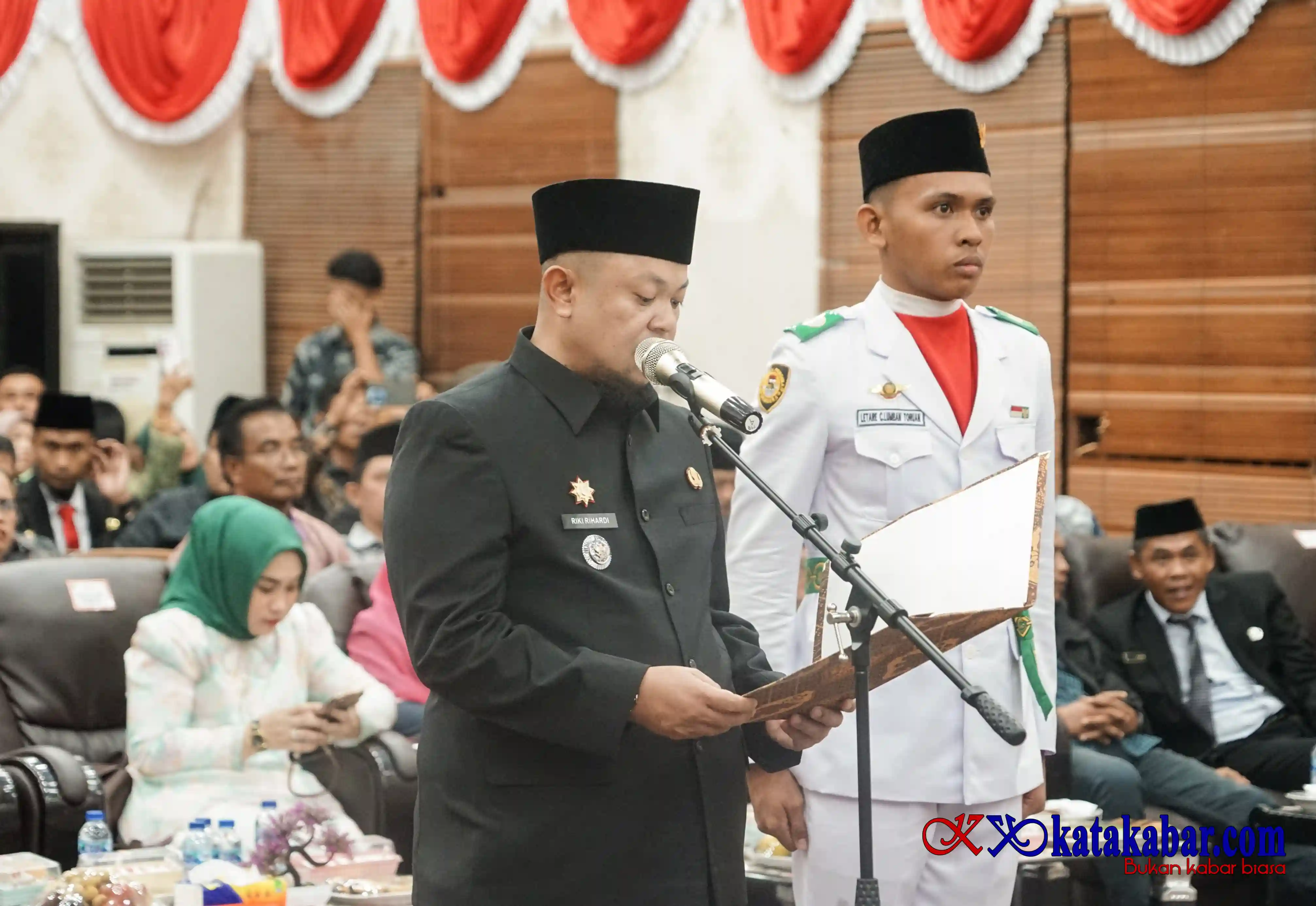 Kukuhkan Paskibra 2026, Ini Petuah Camat Mandau