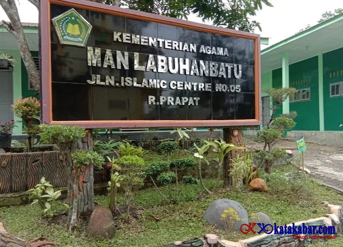 MAN 1 Labuhanbatu Galang Dana Komite Bermodus Sumbangan Siswa