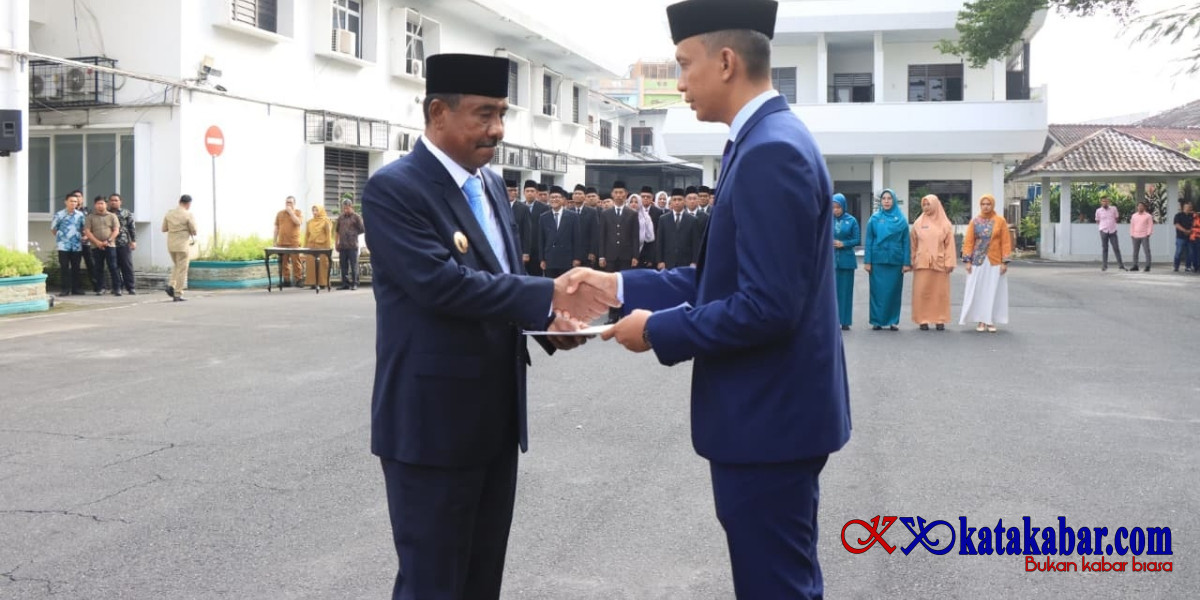 Wali Kota Binjai Lantik Sofyan Syahputra Siregar sebagai Kadis Pendidikan, 41 Kepala Sekolah Terima SK
