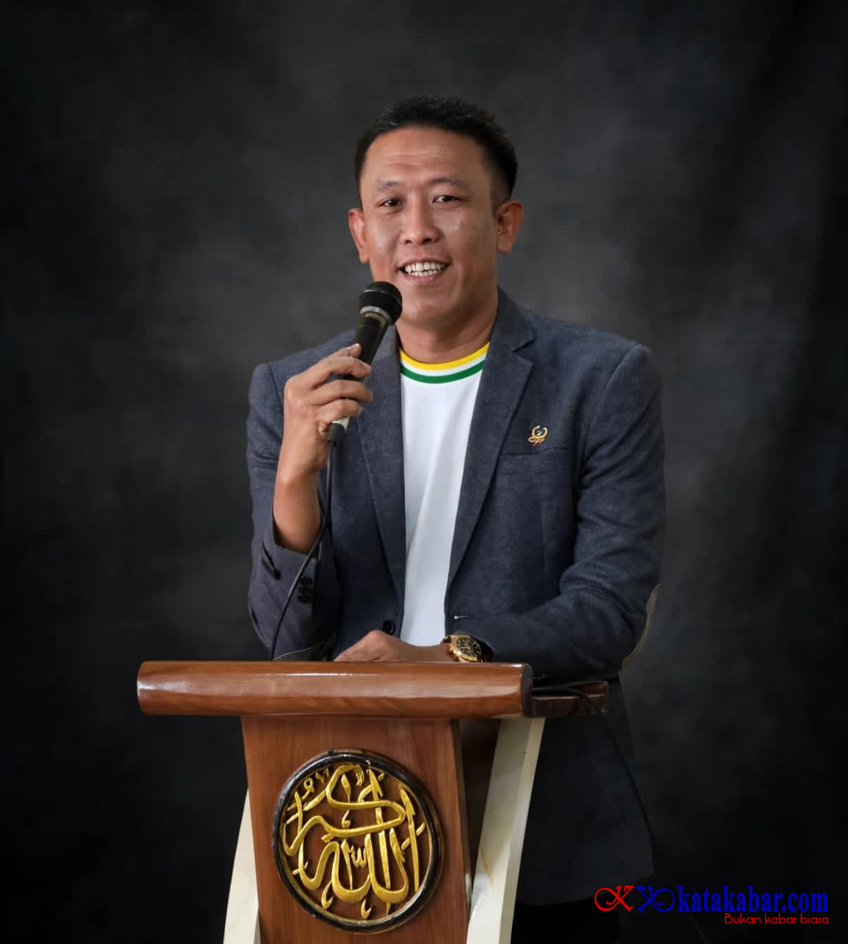 Ketika Sawit Membakar Langitnya Sendiri