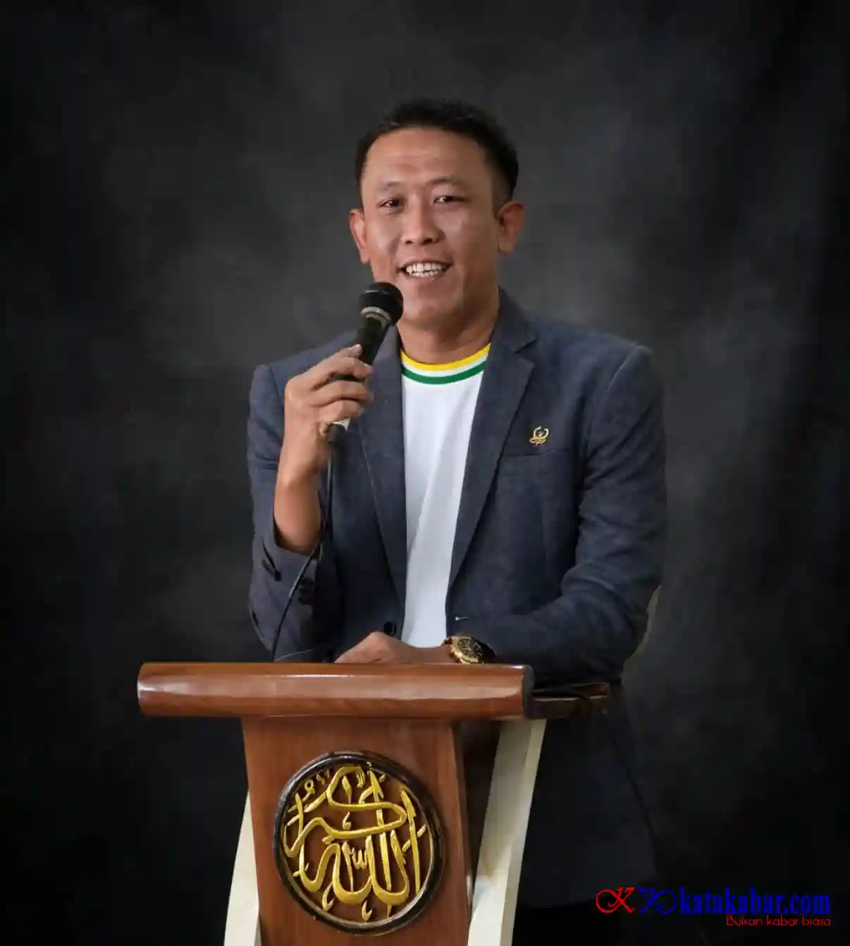 Ketika Sawit Membakar Langitnya Sendiri