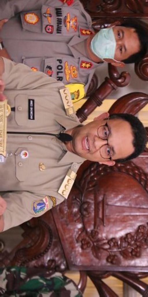Pemprov DKI Serahkan Raperda APBD 2021 Sebesar Rp82,5 Triliun