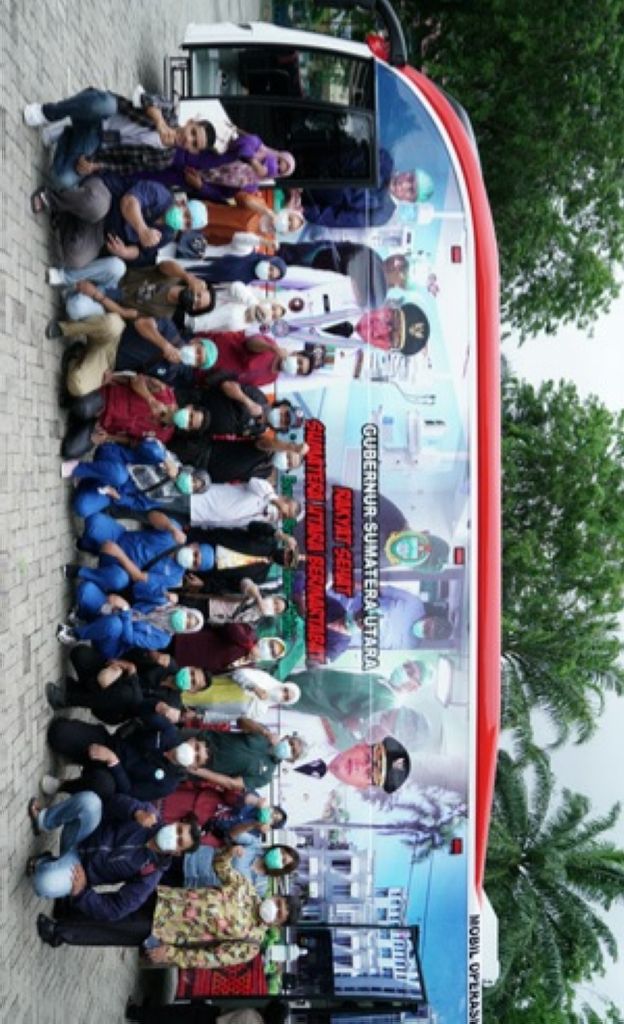 Masyarakat Antusias, Bakti Kesehatan Bermartabat di Pantai Barat