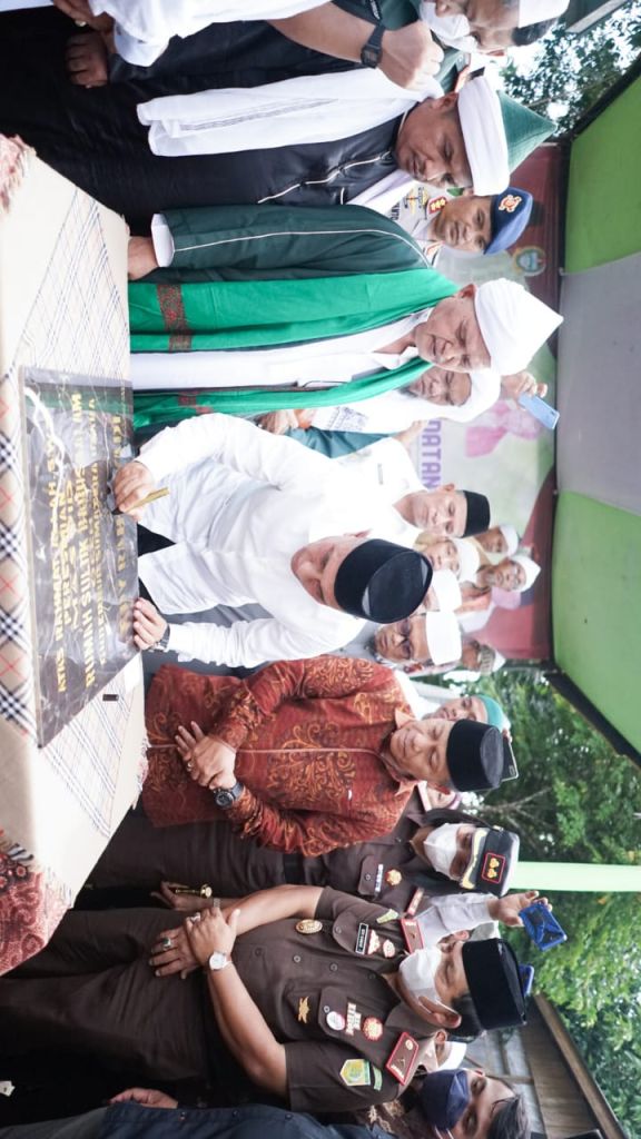 Gubsu Perintahkan Asisten Pemprovsu Bantu Rumah Suluk Babussalam
