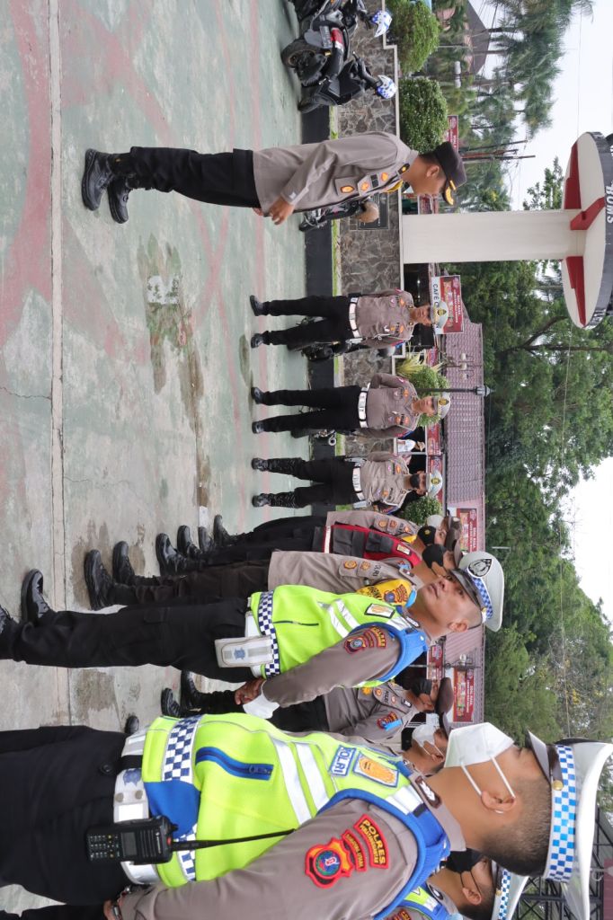 Kompol Bayu Beri Arahan Personil Gelar Ops Keselamatan Toba 2023